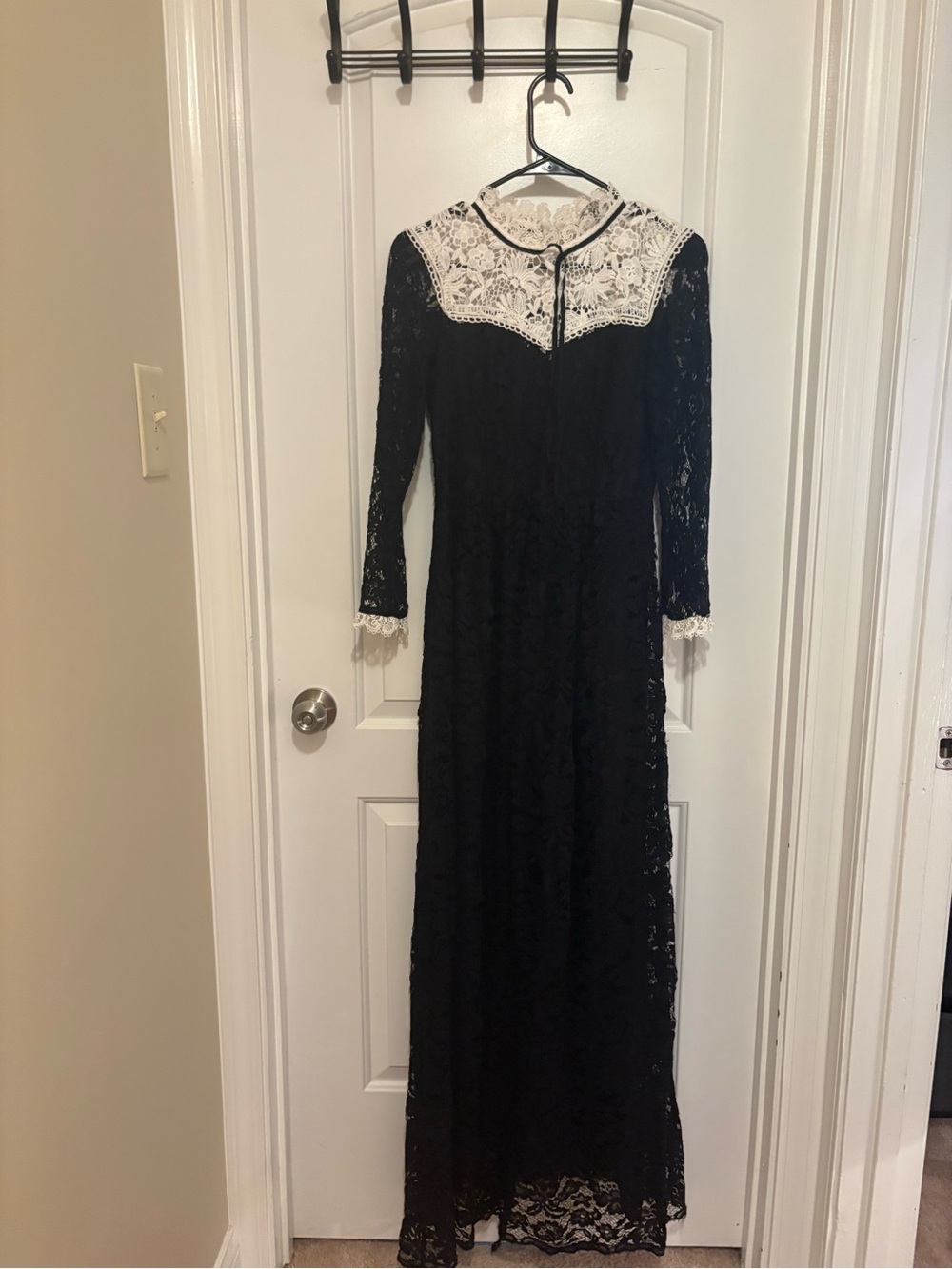 Vintage - Valentino Black Lace Long-Sleeve Maxi Dress with White Lace Yoke